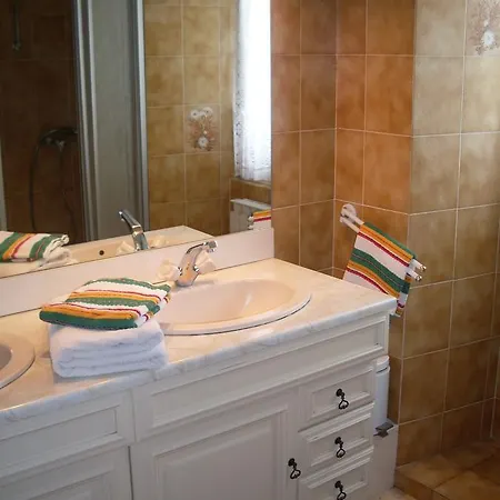 Frühstückspension D'hotes Au Saint Avit